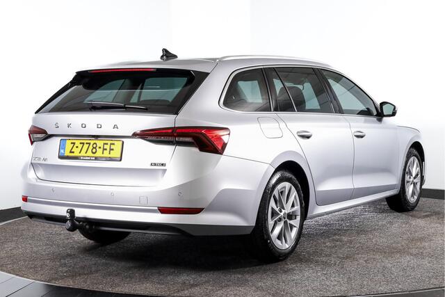 Skoda OCTAVIA Combi 1.5 e-TSI 150 PK Business Edition - Automaat | Trekhaak | Cruise | Stoelverw. | PDC | Camera | NAV + App. Connect ECC | LM 17" |