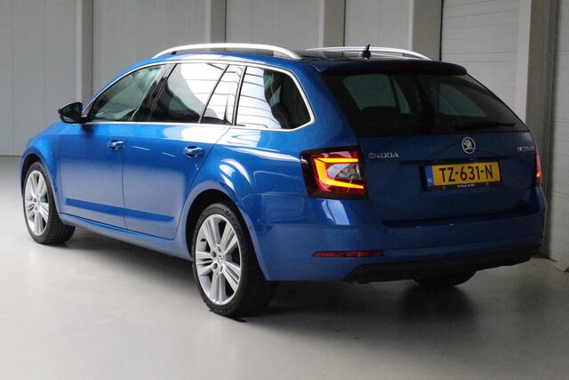 Skoda OCTAVIA Combi 1.0 TSI DSG Style Business Navigatie | 18" Velgen Pictoris | Led verlichting | Parkeersensoren