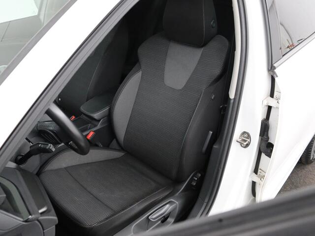 Skoda OCTAVIA 1.4 TSI iV Business Edition | Trekhaak | Carplay | Full LED | Navigatie | Climate control | Parkeerhulp | Cruise control | PHEV