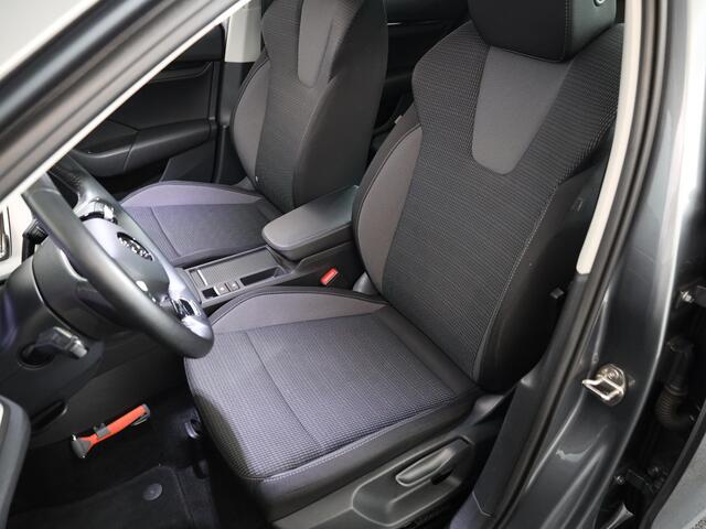 Skoda OCTAVIA Combi 1.0 TSI Business Edition 110 PK | Navigatie | Trekhaak | Parkeersensoren | Automatische airco |