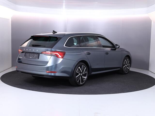Skoda OCTAVIA Combi 1.4 TSI iV PHEV Business Edition 204 PK DSG (Automaat) | Assistentie pakket | Head up Display | Electrisch verstelbare stoelen met geheugen |
