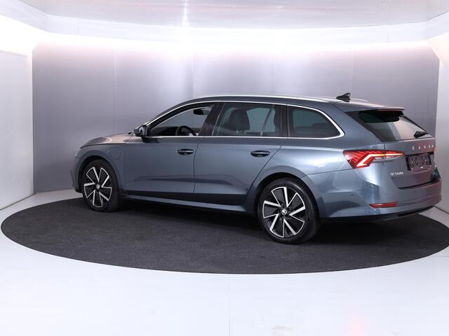Skoda OCTAVIA Combi 1.4 TSI iV PHEV Business Edition 204 PK DSG (Automaat) | Assistentie pakket | Head up Display | Electrisch verstelbare stoelen met geheugen |