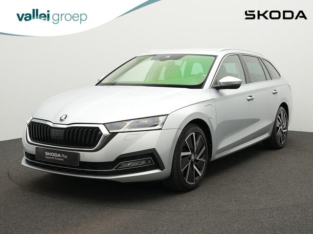 Skoda OCTAVIA Combi Style 1.4 TSI iV 204 pk DSG PHEV | Panoramadak | Geheugenstoelen | Matrix LED | Adaptief onderstel | Leder/alcantara | Stoel-/achterbankverwarming | Head-up display