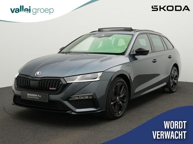 Skoda OCTAVIA Combi RS iV Business 1.4 TSI 245 pk DSG PHEV | Panoramadak | Matrix LED | Canton | Head-up display | Stuur-/stoelverwarming