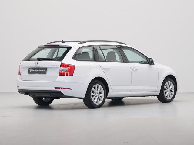 Skoda OCTAVIA Combi 1.5 TSI 150pk DSG Greentech Ambition Navigatie Carplay Clima Pdc Cruise DAB