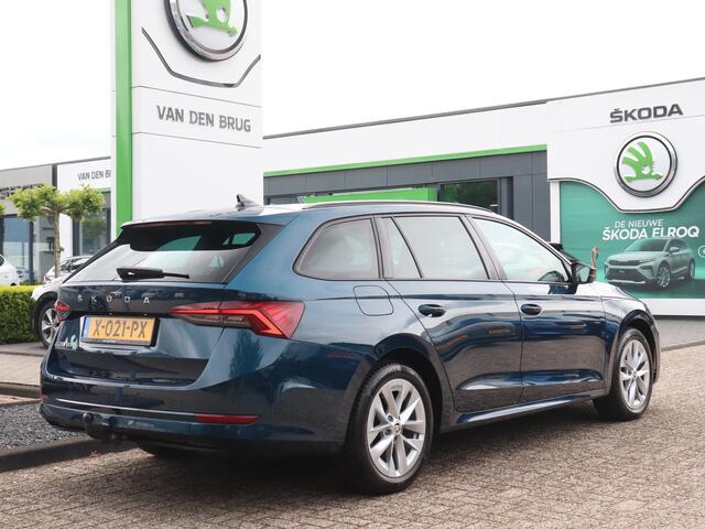 Skoda OCTAVIA Combi 1.0 TSI 110pk Business Edition | Trekhaak | Stoelverwarming | Cruise control | Parkeersensoren | Elektrische achterklep | Navigatie |
