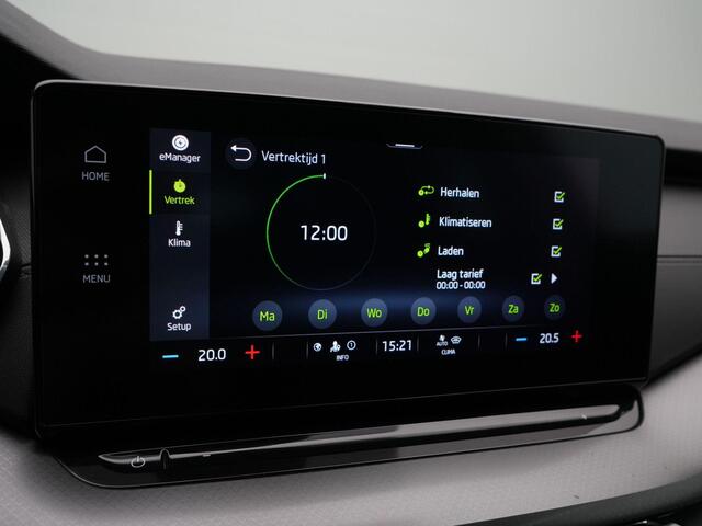 Skoda OCTAVIA Combi Business Edition iV 1.4 TSI 150 kW / 204 pk DSG PHEV | Trekhaak | Navigatie | Parkeersensoren voor/achter | Standkachel | Cruise Control