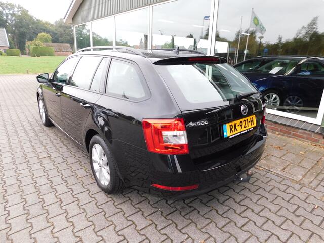 Skoda OCTAVIA 1.4TSI 150PK AMBITION!! All-in Prijs! Trekhaak!
