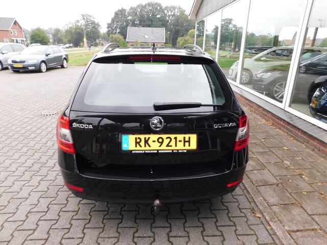 Skoda OCTAVIA 1.4TSI 150PK AMBITION!! All-in Prijs! Trekhaak!