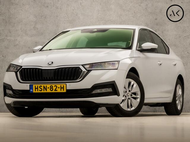 Skoda OCTAVIA 1.0 e-TSI Sport Automaat (APPLE CARPLAY, GROOT NAVI, CAMERA, GETINT GLAS, SPORTSTOELEN, STOELVERWARMING, KEYLESS, CRUISE, NIEUWE APK, NIEUWSTAAT)