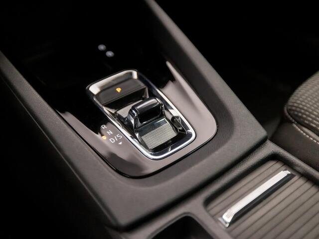 Skoda OCTAVIA 1.0 e-TSI Sport Automaat (APPLE CARPLAY, GROOT NAVI, CAMERA, GETINT GLAS, SPORTSTOELEN, STOELVERWARMING, KEYLESS, CRUISE, NIEUWE APK, NIEUWSTAAT)