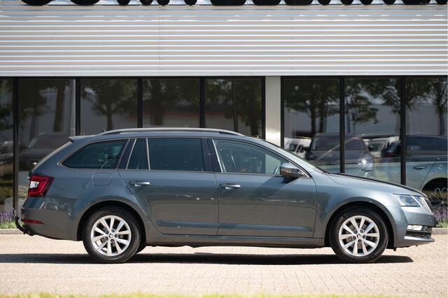 Skoda OCTAVIA Combi 1.0 TSI Ambition Business | Navi | PDC V+A | Trekhaak | AppConnect | Cruise | Stoelverw.