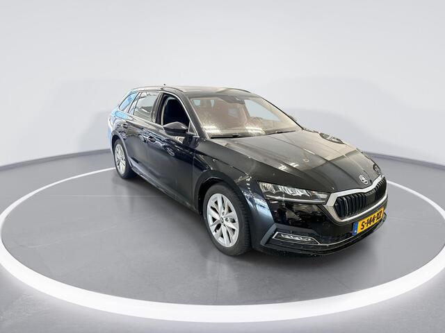 Skoda OCTAVIA Combi 1.0 e-Tsi 110pk DSG Business Edition Plus · Apple/Android Car Play · Navi · Dodehoek Detectie · P-Sensoren · Elek. Achterklep · 17'' Inch · Garantie t/m 02-05-2027 of 100.000km