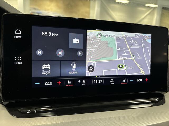 Skoda OCTAVIA Combi 1.0 e-Tsi 110pk DSG Business Edition Plus · Apple/Android Car Play · Navi · Dodehoek Detectie · P-Sensoren · Elek. Achterklep · 17'' Inch · Garantie t/m 02-05-2027 of 100.000km