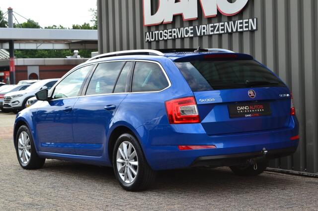 Skoda OCTAVIA 1.0 TSI DSG Greentech Pano/Camera/Leer/LED
