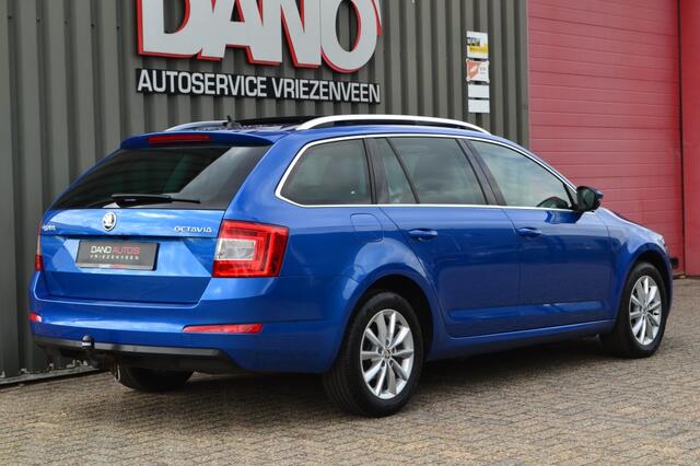 Skoda OCTAVIA 1.0 TSI DSG Greentech Pano/Camera/Leer/LED