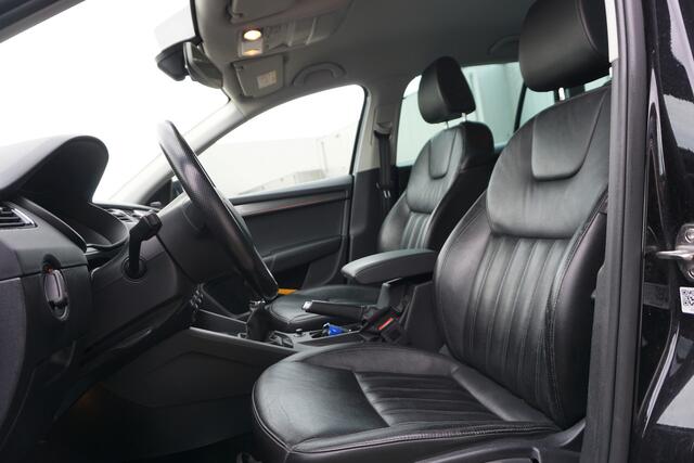 Skoda OCTAVIA Combi 1.0 TSI Style Business | LEDER | FULL LED | STOELVERW. | CANTON AUDIO |