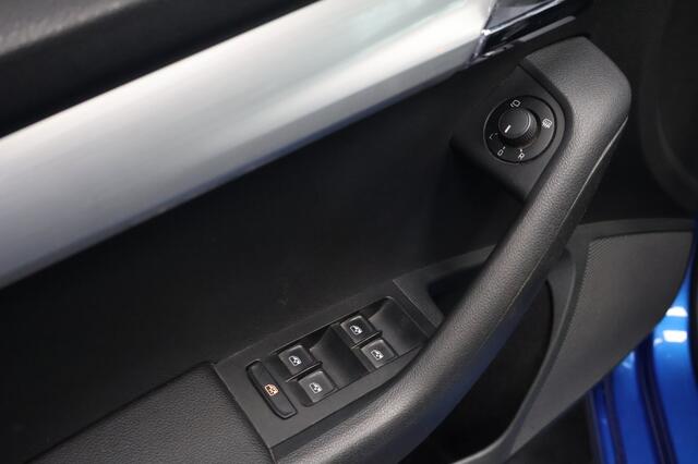 Skoda OCTAVIA 1.0 TSI Ambition Business | Panoramadak | Camera | Navi | Leder