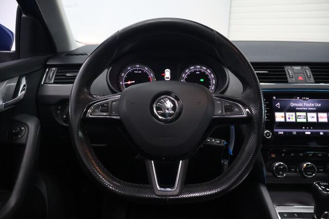 Skoda OCTAVIA 1.0 TSI Ambition Business | Panoramadak | Camera | Navi | Leder