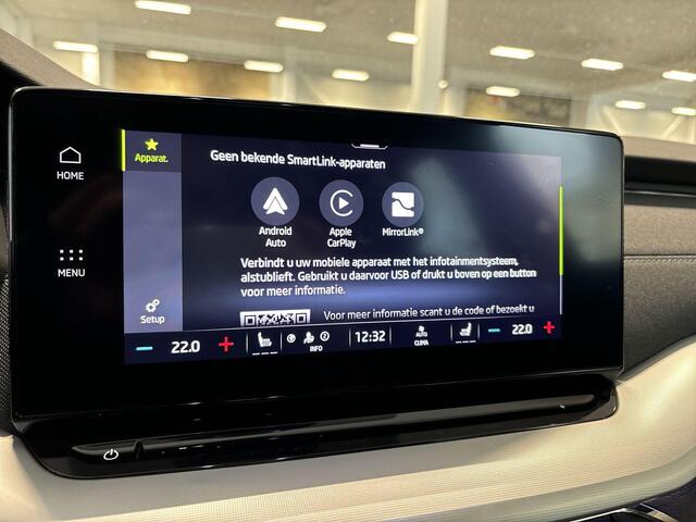 Skoda OCTAVIA Combi 1.0 e-Tsi 110pk DSG Business Edition Plus · Apple/Android Car Play · Navi · Sfeerverlichting · Elek. Achterklep · P-Sensoren · 17'' Inch ·