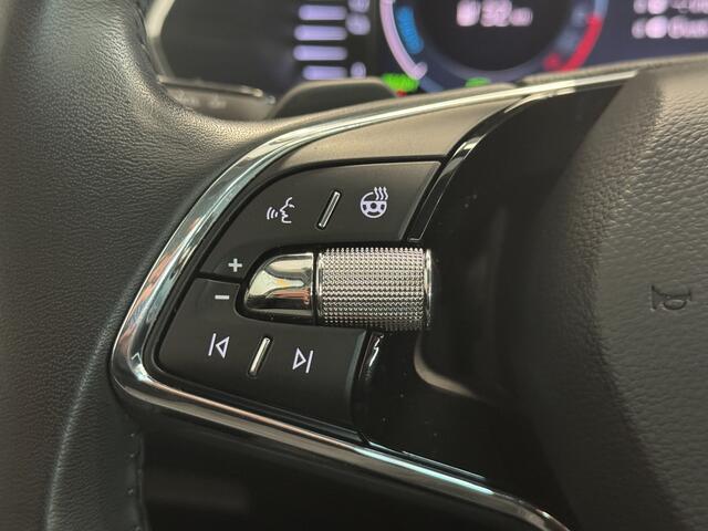 Skoda OCTAVIA Combi 1.4 TSI iV PHEV Business Edition Plus Stoelverwarming/Carplay/Trekhaak
