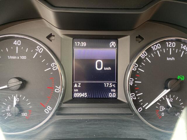 Skoda OCTAVIA 1.4 TSI Greentech Style Businessline | 150Pk | Automaat | A-Camera | Trekhaak | DAB | Xenon |