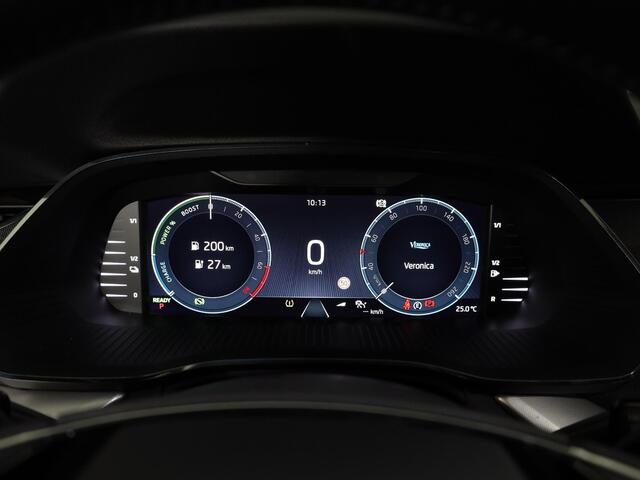 Skoda OCTAVIA Combi 1.4 TSI iV PHEV Style 204 pk Automaat (DSG) | Navigatie | Parkeersensoren | Achteruitrijcamera | Stoelverwarming v/a | Elektr. voorstoelen met memory |