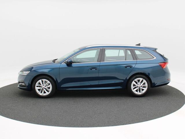 Skoda OCTAVIA Combi 1.5 e-TSi 150 Pk Automaat Business Edition Plus | Adaptive Cruise | Carplay | Stoel Verwarming | Parkeersensoren | Navigatie | LED | 17 Inch | 78.646 Km!!