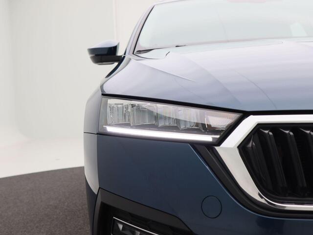Skoda OCTAVIA Combi 1.5 e-TSi 150 Pk Automaat Business Edition Plus | Adaptive Cruise | Carplay | Stoel Verwarming | Parkeersensoren | Navigatie | LED | 17 Inch | 78.646 Km!!