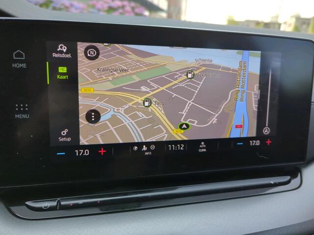 Skoda OCTAVIA 1.0 TSI 110pk Business Edition / Navigatie / Elek Achterklep / Parkeersensoren / Donker glas / 16"