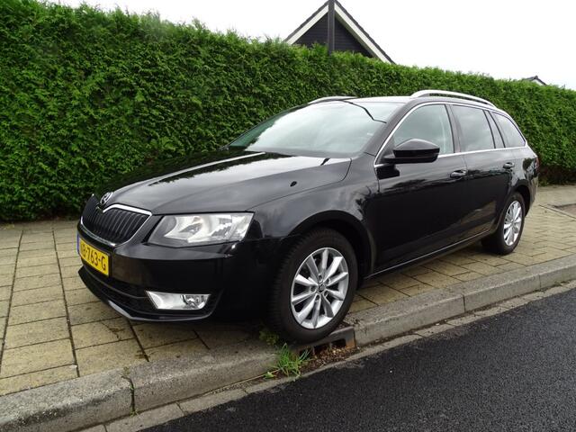 Skoda OCTAVIA 1.0 TSI GRT AMB BNS-Navi-Blth-Media-Cruise-Usb-Clima