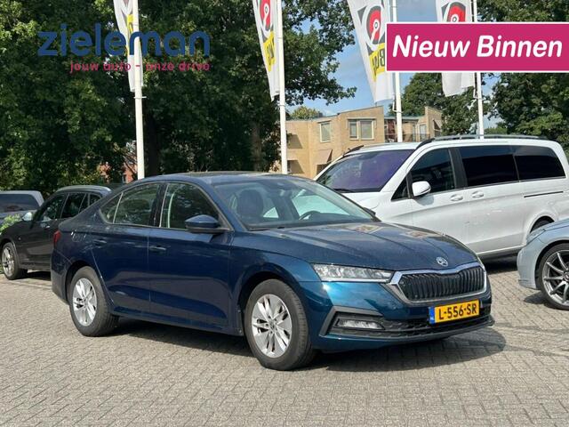 Skoda OCTAVIA 1.0 e-TSI Business Edition Automaat - Carplay, Cruise, Digitaal Cockpit