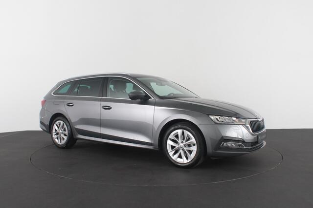 Skoda OCTAVIA Combi 1.0 e-TSI Ambition > Trekhaak/Camera/Stoelverwarming/Sfeerverlichting.... | 4353|
