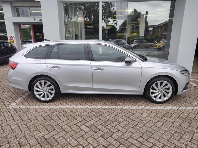 Skoda OCTAVIA Combi 1.4 TSI iV PHEV BUSINESS EDITION SmartLink | Lane Assist | Stoelverwarming
