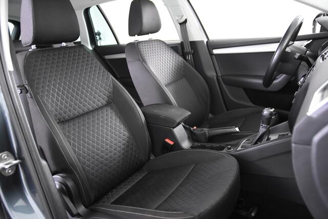 Skoda OCTAVIA 2.0 TDI Elegance *DSG*Navi*Trekhaak*Stoelverwarming*