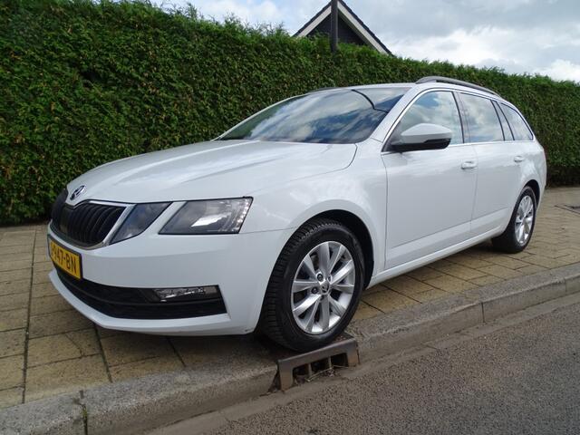 Skoda OCTAVIA 1.0 TSI BNS EDITION-Clima-Media app-Blth-Trkh-Cruise-Verw stl