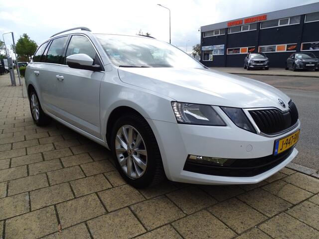 Skoda OCTAVIA 1.0 TSI BNS EDITION-Clima-Media app-Blth-Trkh-Cruise-Verw stl