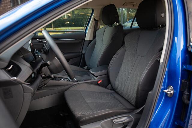 Skoda OCTAVIA Combi 1.5 TSI Greentech Style , Keyless entry/start, Achteruitrijcamera, Adap. cruise,