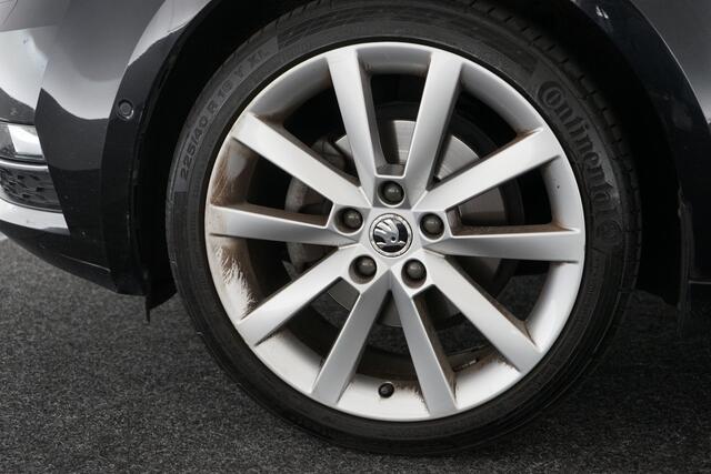Skoda OCTAVIA Combi 1.0 TSI Greentech Style Business