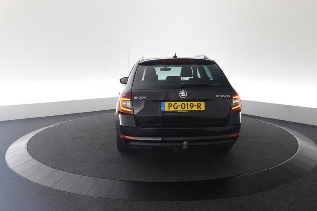 Skoda OCTAVIA Combi 1.0 TSI Greentech Style Business