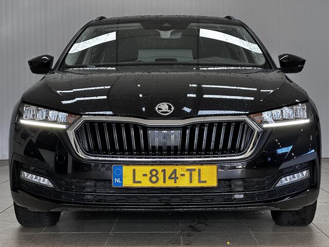 Skoda OCTAVIA Combi 1.0 TSI Business Edition/ VIRTUAL DASH./ Elek. Kofferklep/ Apple + Android/ DAB+/ LED Koplampen/ Keyless-Go/ Lane-Assist./ PDC V+A/ 16'' LMV/ Navi/ Cruise/ Extra getint glas.