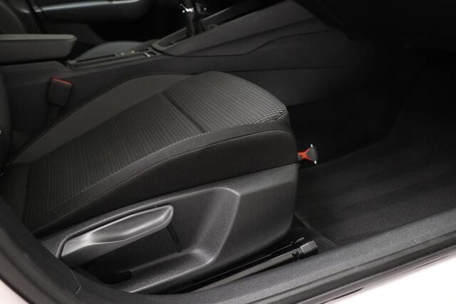 Skoda OCTAVIA Combi 1.0 TSI Business Edition | LED | SMARTLINK | DAB | TREKHAAK