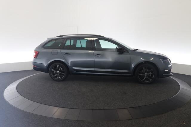 Skoda OCTAVIA Combi 1.5 TSI Greentech Sport Business