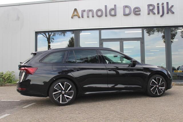 Skoda OCTAVIA Combi 1.5 e-TSI Sport Business