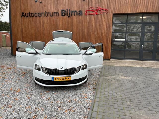 Skoda OCTAVIA 1.0 TSI Greentech Ambition Business