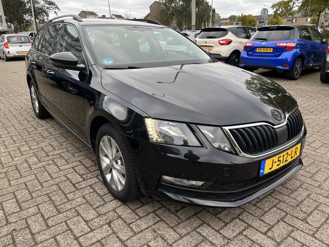 Skoda OCTAVIA Combi 1.0 TSI Greentech Business Edition