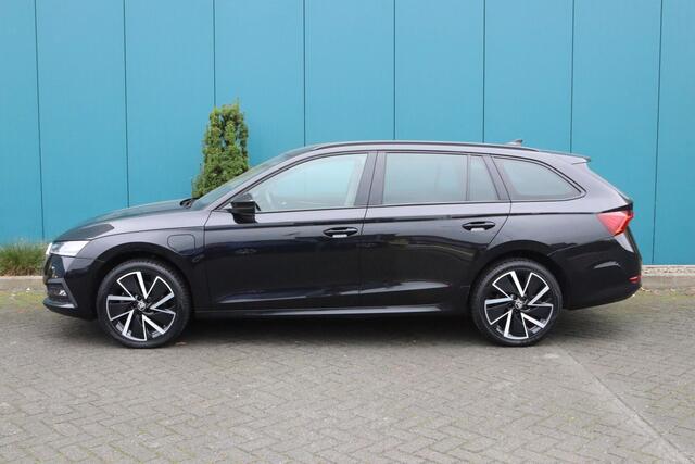 Skoda OCTAVIA Combi 1.4 TSI iV PHEV AUT. Business Edition CARPLAY|ADAPT.CRUISE|ELEK.A.KLEP|STUUR/STOELVERW|NAV|LED|ECC|PDC|18'LMV 1'EIG