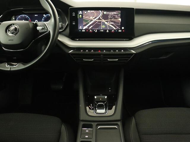 Skoda OCTAVIA 1.0 TSI Business Edition | Trekhaak | Stoelverwarming | Carplay | Parkeerhulp | Navigatie | Digital Cockpit | Climate control | 17'' lichtmetalen velgen | Cruise control