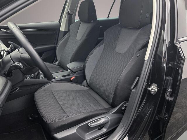 Skoda OCTAVIA Combi 1.0 TSI Business Edition 110pk, Trekhaak, Elektrische achterklep, Stoelverwarming, Navigatie, Cruise control, Keyless entry