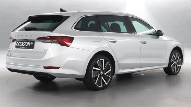 Skoda OCTAVIA Combi 1.4 TSI iV PHEV Business Edition / Navigatie / Camera / Apple Carplay